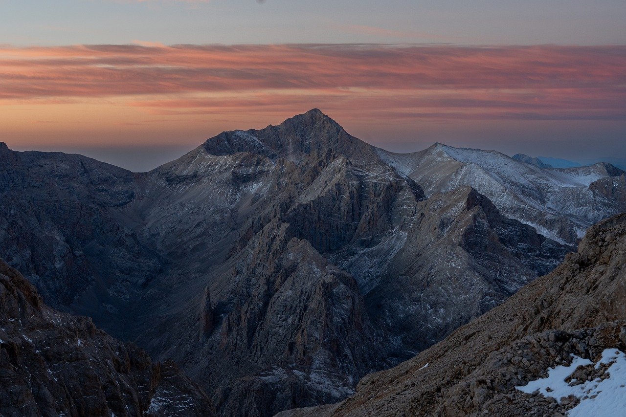 黄金叶100天叶：怎样申请微信账号恢复注册