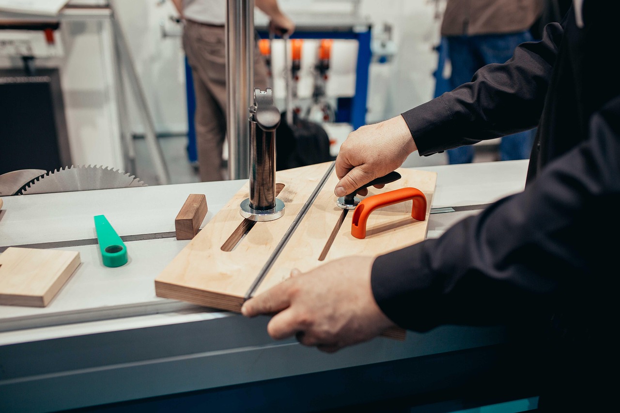 百度实名账号：短信营销的三大获客方式分析