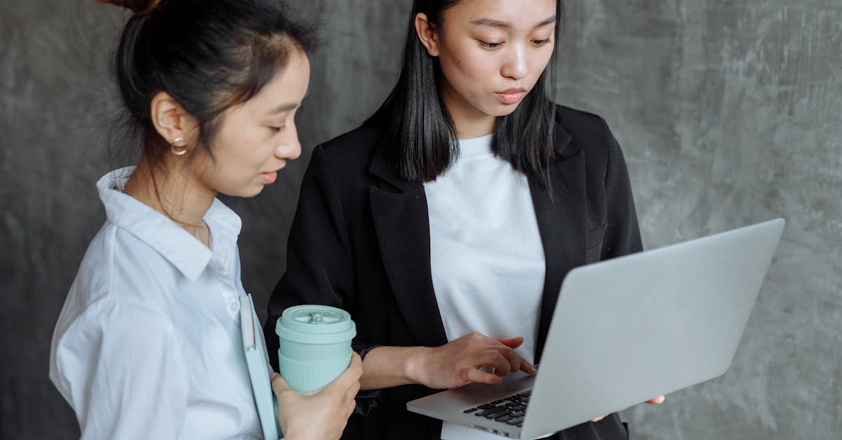 如何打击技术支持和技术支持者？